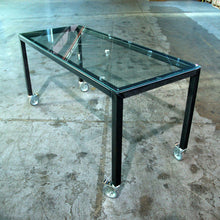 Load image into Gallery viewer, Delano Hightop Table