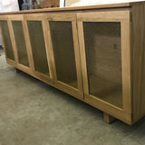 Peek Media Stand