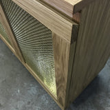 Peek Media Stand