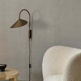 Arum Wall Lamp