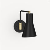 Kavhi Wall Lamp