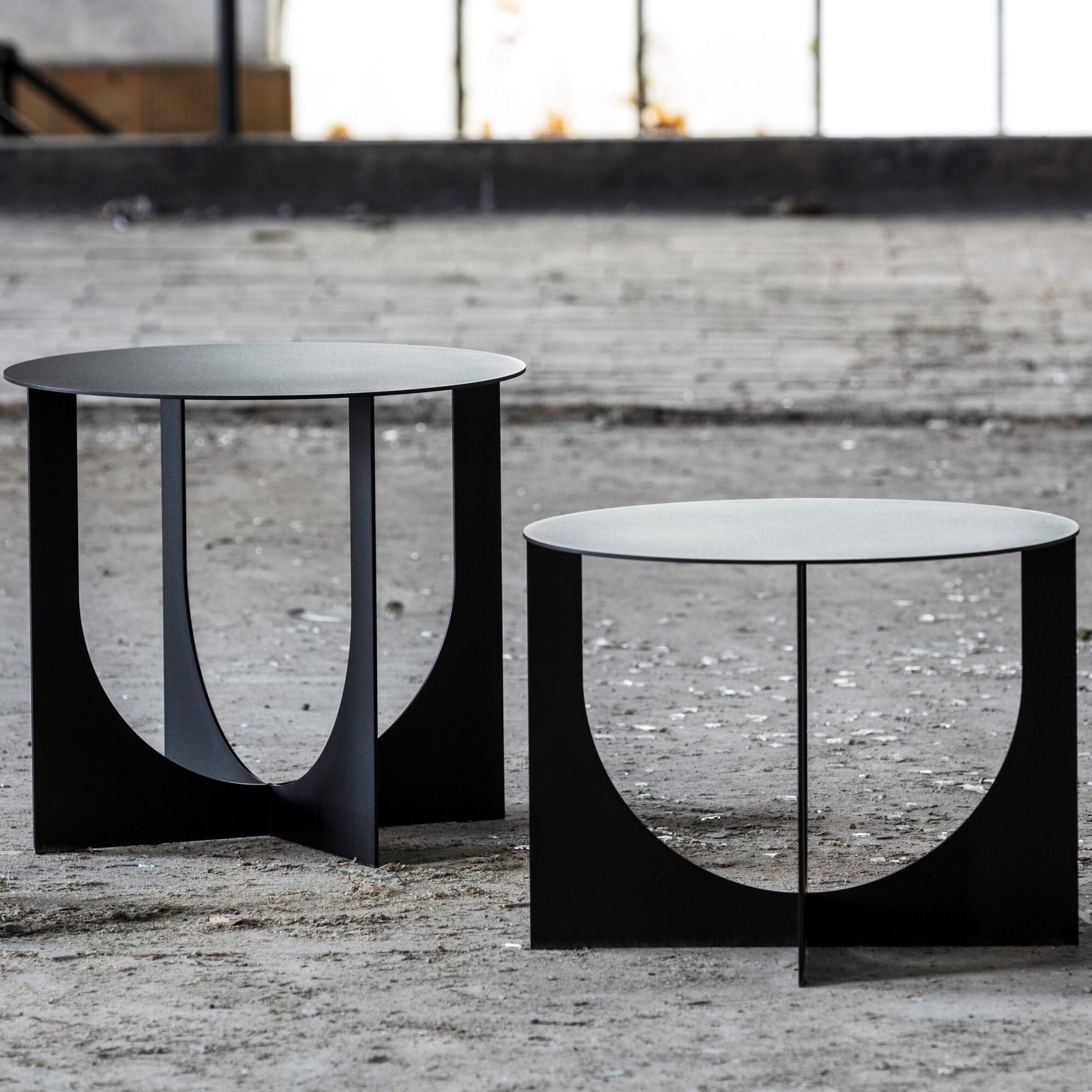 Inverse V1 Table – Stylegarage
