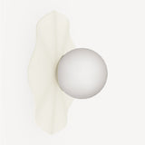 Marguerite Wall Lamp