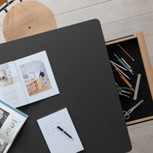 Load image into Gallery viewer, Heart&#39;n&#39;Soul Extendable Dining Table