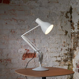Type 75 Desk Lamp