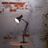 Type 75 Desk Lamp