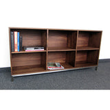 Case Bookshelf