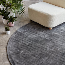 Load image into Gallery viewer, Fumo Rug – Carbon