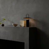 Ray Portable Table Lamp