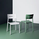 Outo Chair