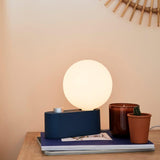 Alumina Table/Wall Lamp