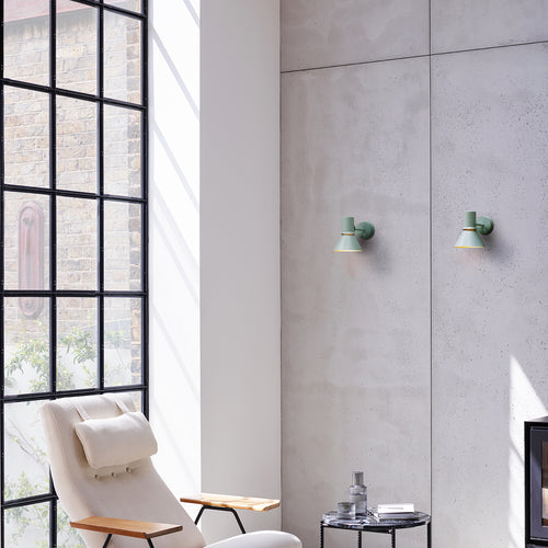 Type 80 Wall Light